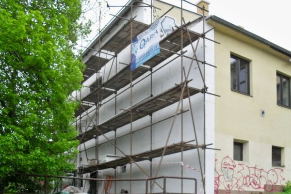 Sokolovna Malenovice - oprava severní strany - průběh stavby