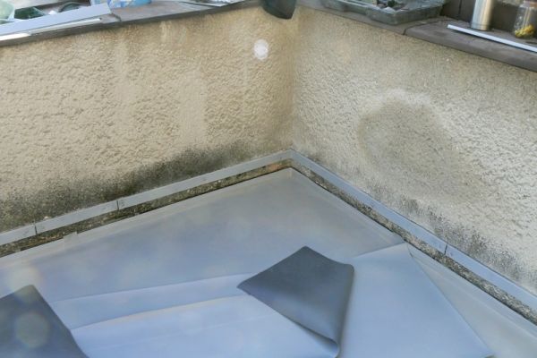 Oprava terasy rodinného domu - Přílepy - pokládka izolační fólie